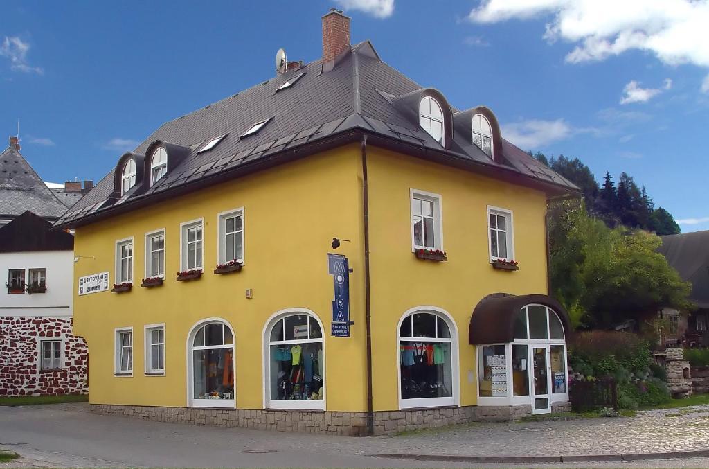 Pension Kobr Врхлаби Экстерьер фото